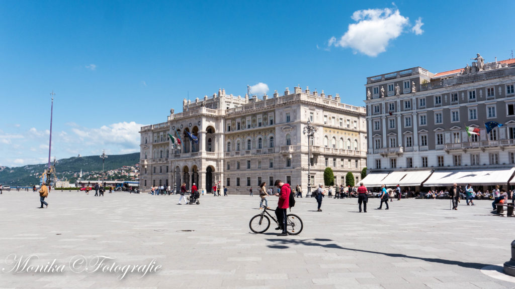 Piazza Unitá