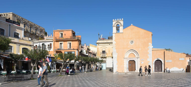 Der Preis ist heiß in Taormina