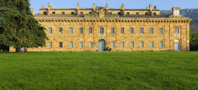 Ficuzza und das alte Jagdschloss in den Bergen