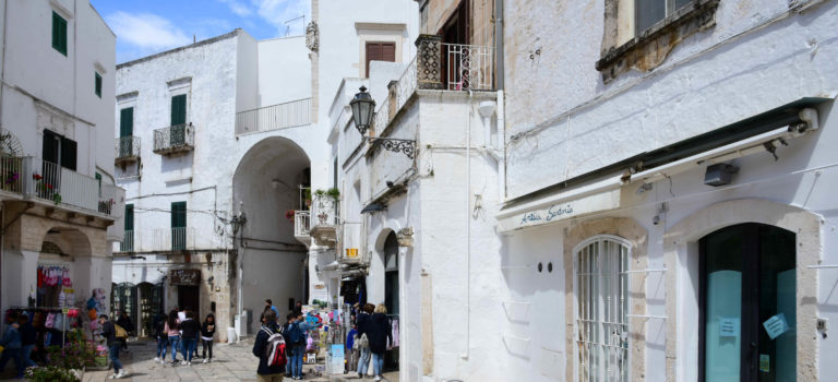 Ostuni – die „Chitta bianca“ in Apulien