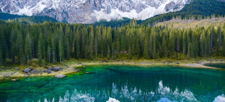 Karersee – ein grünen Spiegel für die Berge